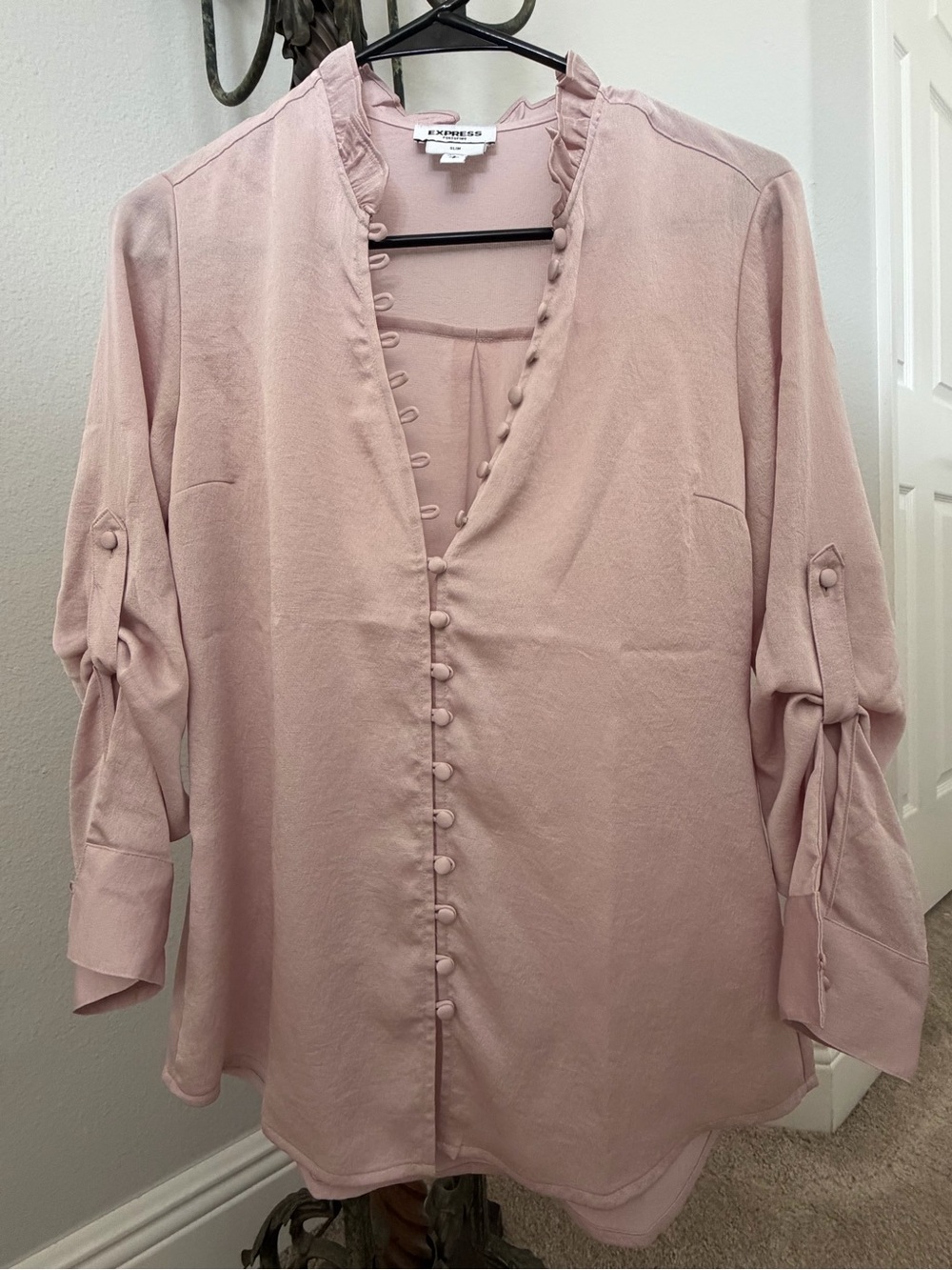Express Women's Dusty Pink Button-Front Blouse NWOT